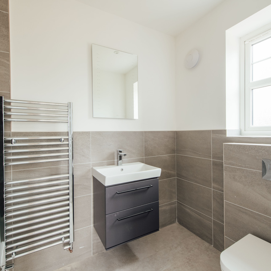 Plot 3 - En-Suite